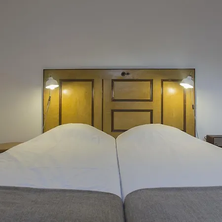 Quinta Dos Peixes Falantes 农家乐 *